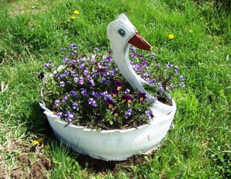 what to make a flower bed in the country