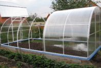 Gör-det-själv polykarbonat växthus från en profil, ritningar