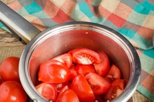 tomates hachées