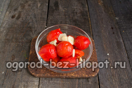 tomaten en knoflook