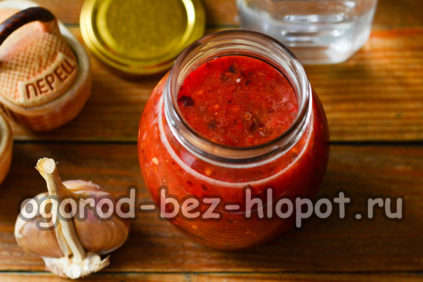 plommon- och tomatketchup