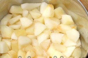 boil apples