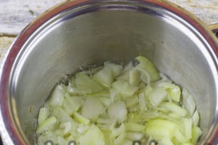 freír las cebollas