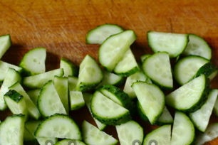 komkommers hakken