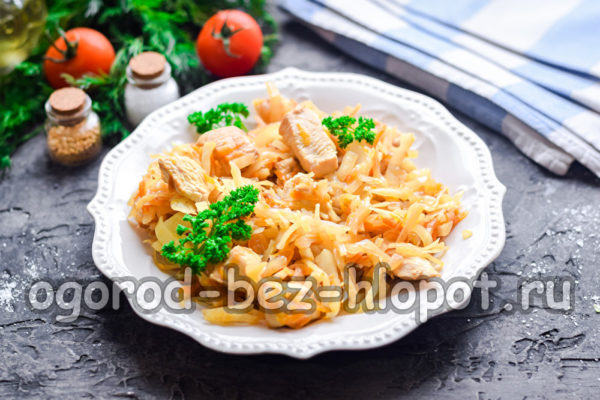 stewed cabbage with chicken is ready