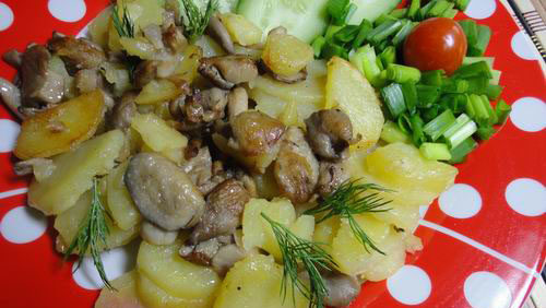 Cendawan tiram dengan kentang
