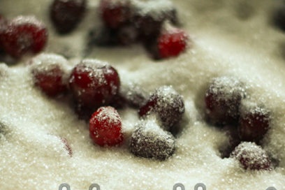 sprinkle cherries with sugar