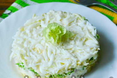 decorate the salad with a cabbage rosette
