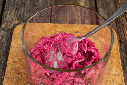 a layer of beets with mayonnaise
