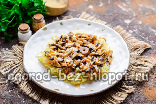 layer of fried mushrooms