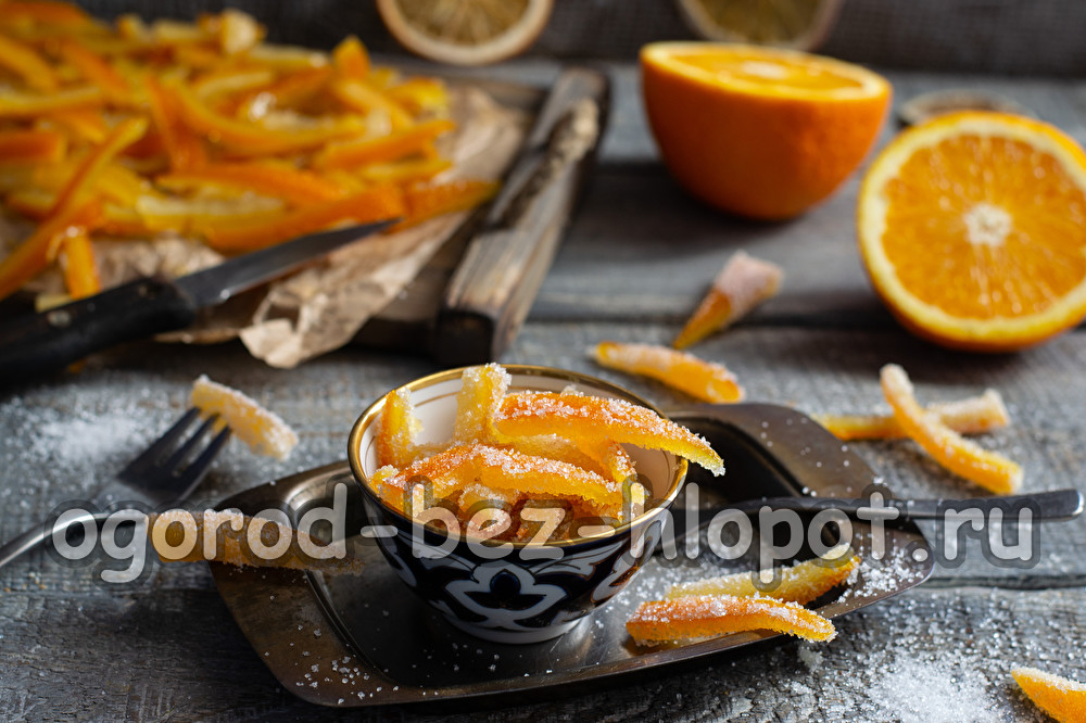 cáscaras de naranja confitadas