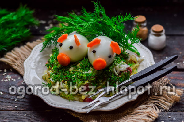 two little pigs salad