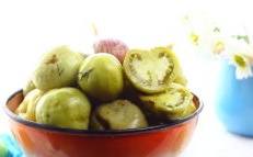 Salted green tomatoes