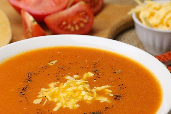 tomato mashed cheese soup